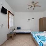 Iliovasilema Village Apartment Donousa