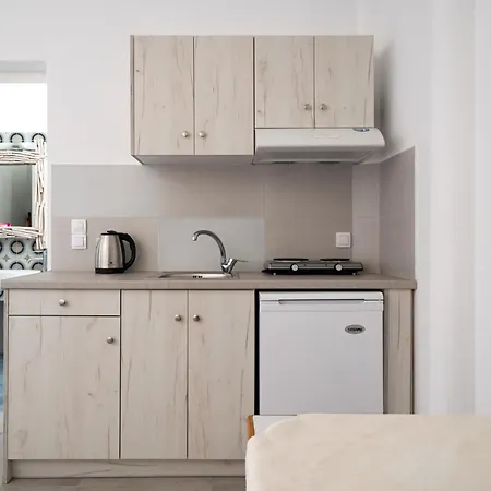 Apartment Iliovasilema Village