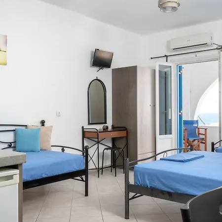 Iliovasilema Village Donousa